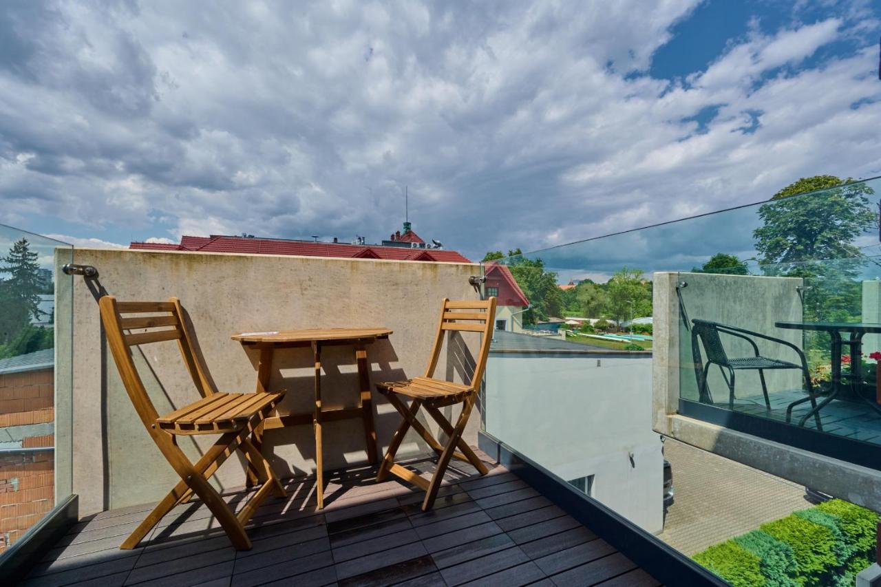 Apartment By The Oder River Wroclaw By Noclegi Renters Bagian luar foto