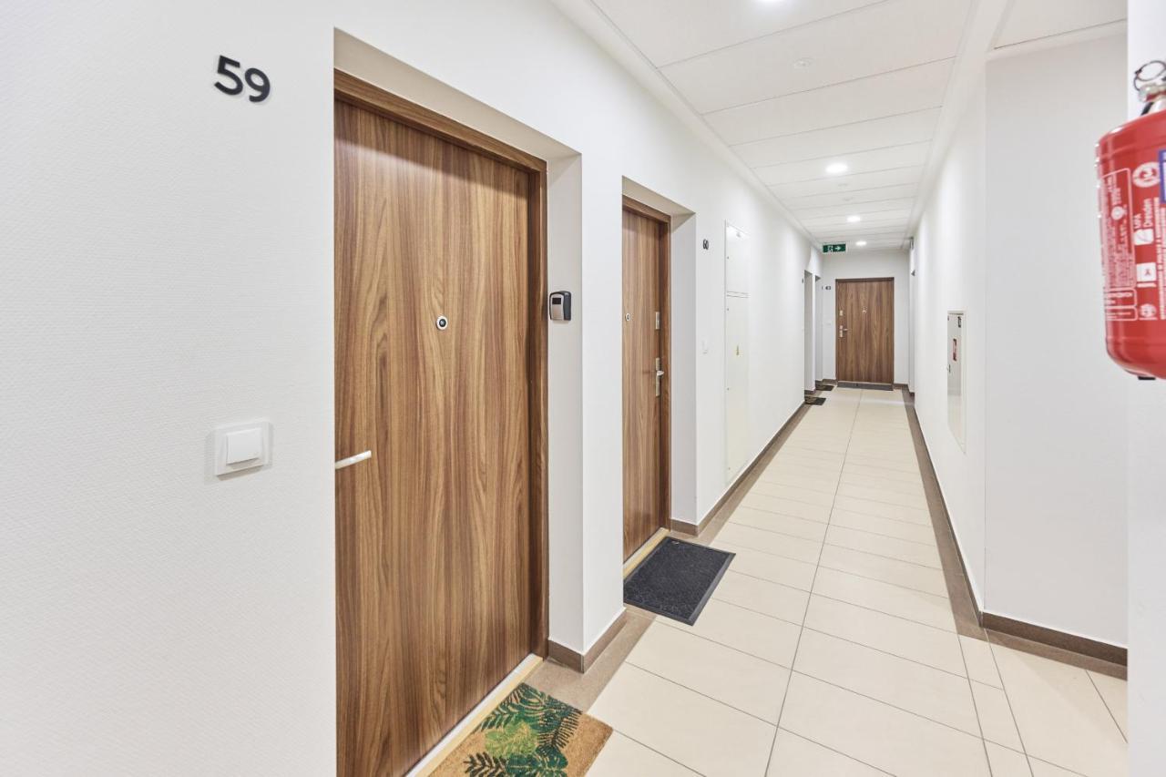 Apartment By The Oder River Wroclaw By Noclegi Renters Bagian luar foto